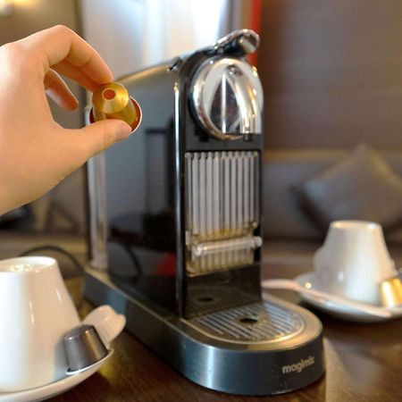 Best Western L'Atelier 117 Мобёж Экстерьер фото